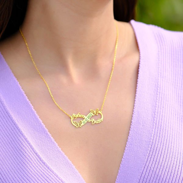 Gümüş Kelebekli Sonsuzluk İsimli Kolye