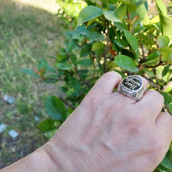 Gümüş Mineli İsimli Erkek Yüzük