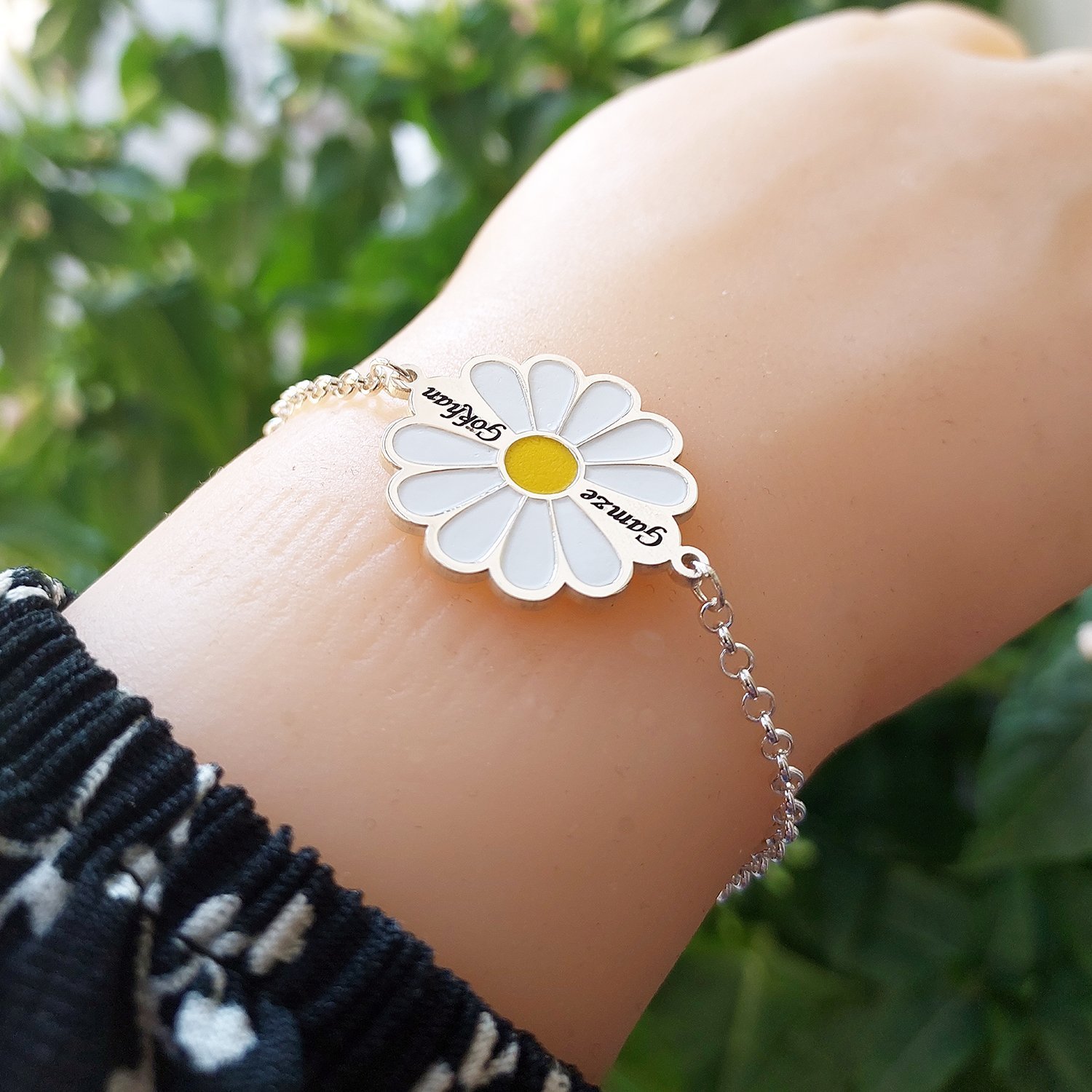 Gümüş İsimli Papatya Bayan Bileklik