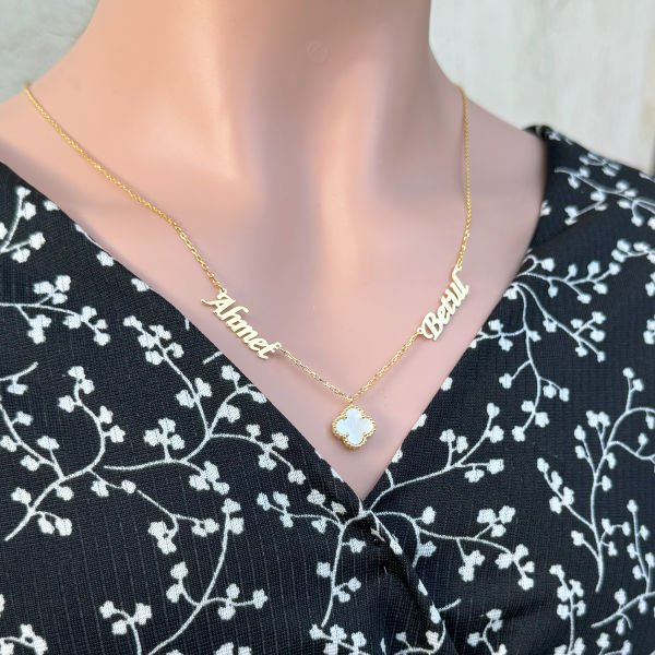 Gümüş 2 İsimli Yonca Kolye