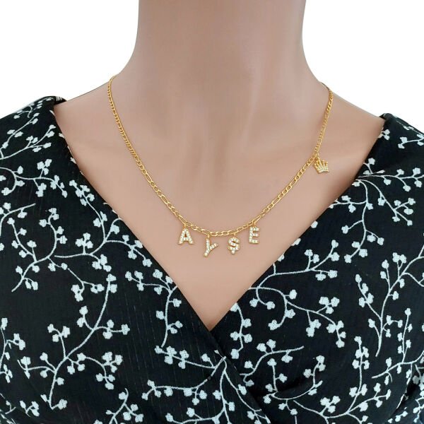 Gümüş Taşlı İsimli Kolye