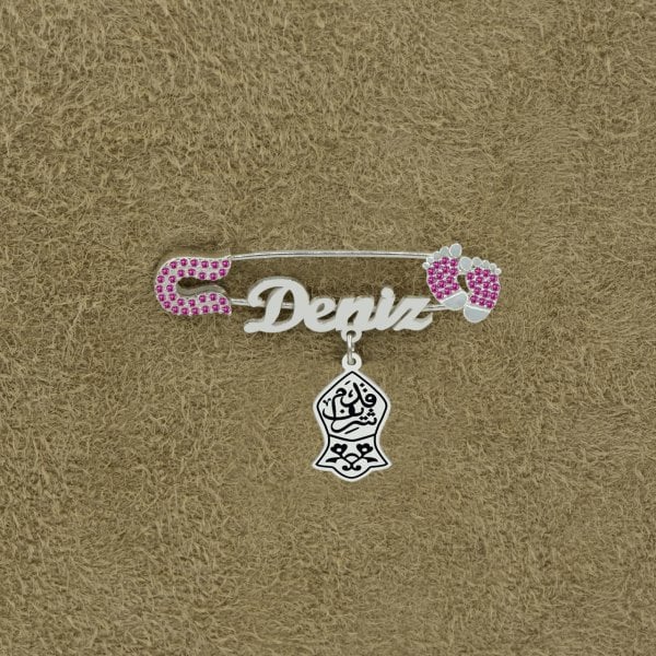 Gümüş Nali Şerif Patikli İsimli Bebek İğnesi