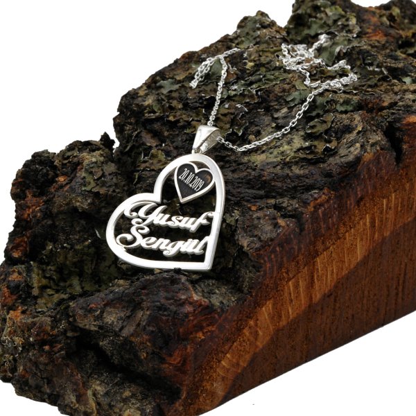 Gümüş Özel Tasarım Kalpli Tarihli İsimli Kolye