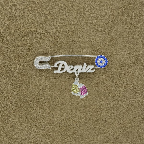 Gümüş Sarı Kırmızı Patikli İsimli Bebek İğnesi