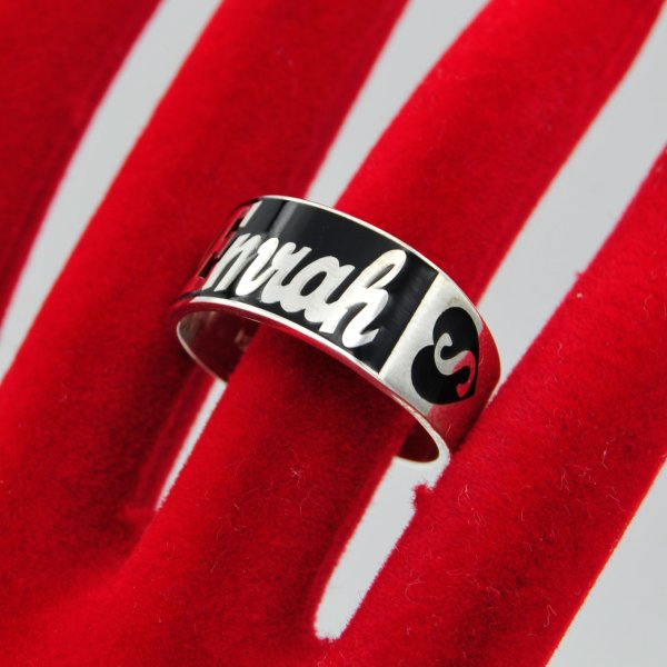 Gümüş Kalpli Mineli İsimli Erkek Yüzük