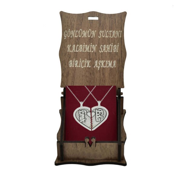 Gümüş Plakalı İkiye Bölünen Kalpli İsimli Kolye