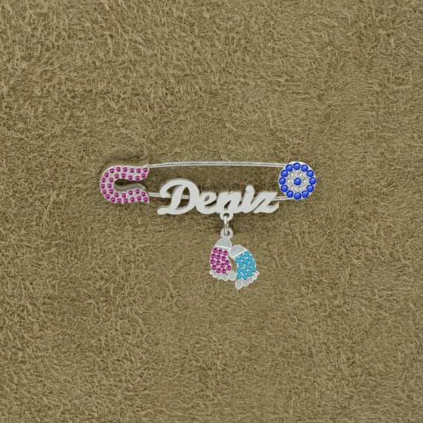 Gümüş Patikli İsimli Çocuk İğnesi