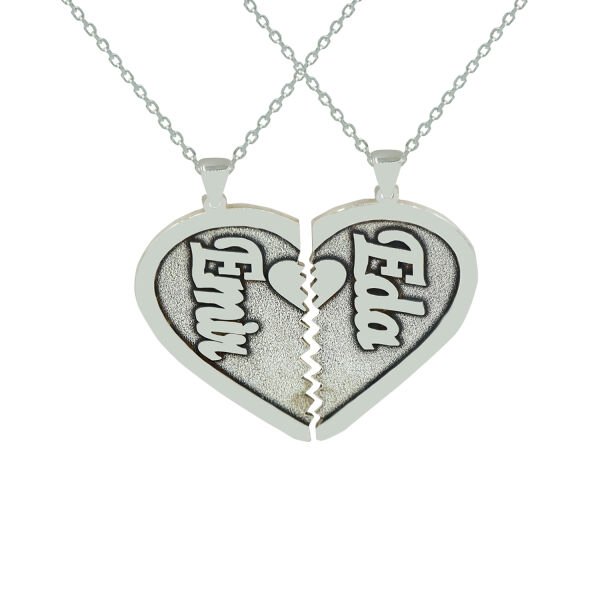 Gümüş Plakalı İkiye Bölünen Kalpli İsimli Kolye