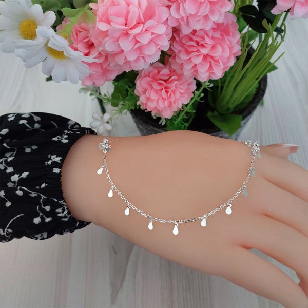 Gümüş Burundan Kulağa Hızma