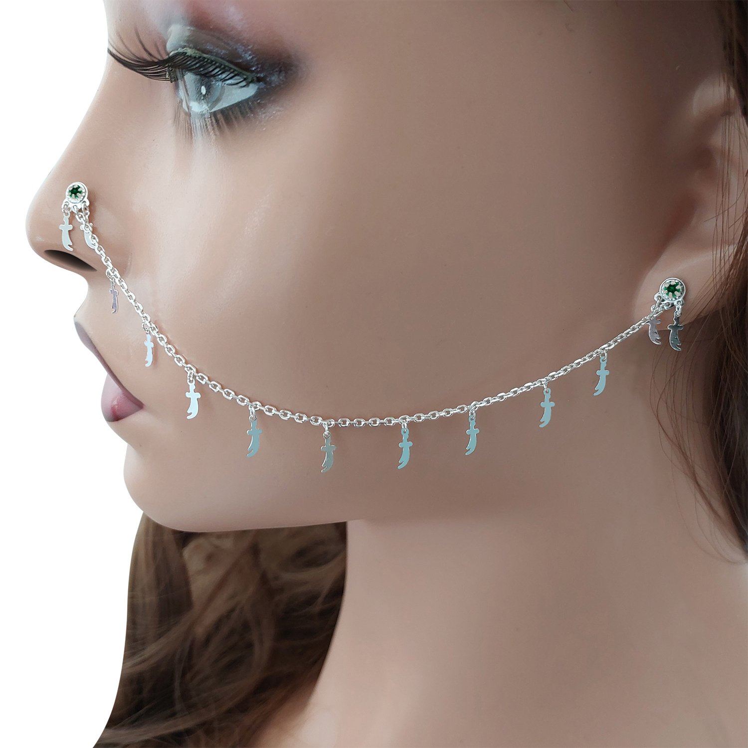 Gümüş Kulaktan Buruna Hızma