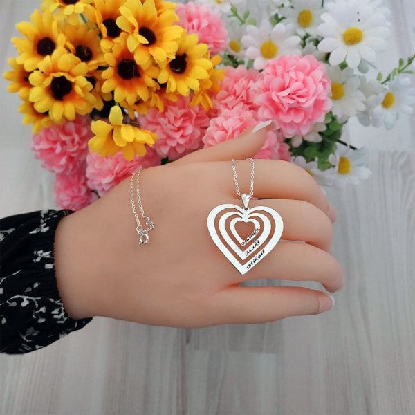 Gümüş Özel Tasarım Taşsız 3 Kalpli İsimli Kolye