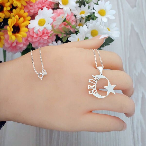 Gümüş Özel Tasarım Ay yıldızlı İsimli Kolye