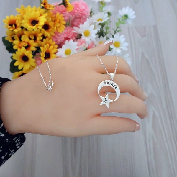 Gümüş Özel Tasarım Ay yıldızlı İsimli Kolye