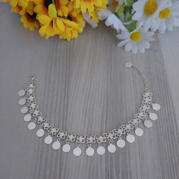 Gümüş Pul Sallantılı Bileklik